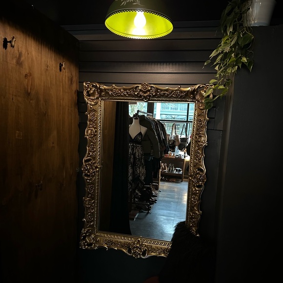 Follow me on Instagram @themadlila - Picture 8 of 10